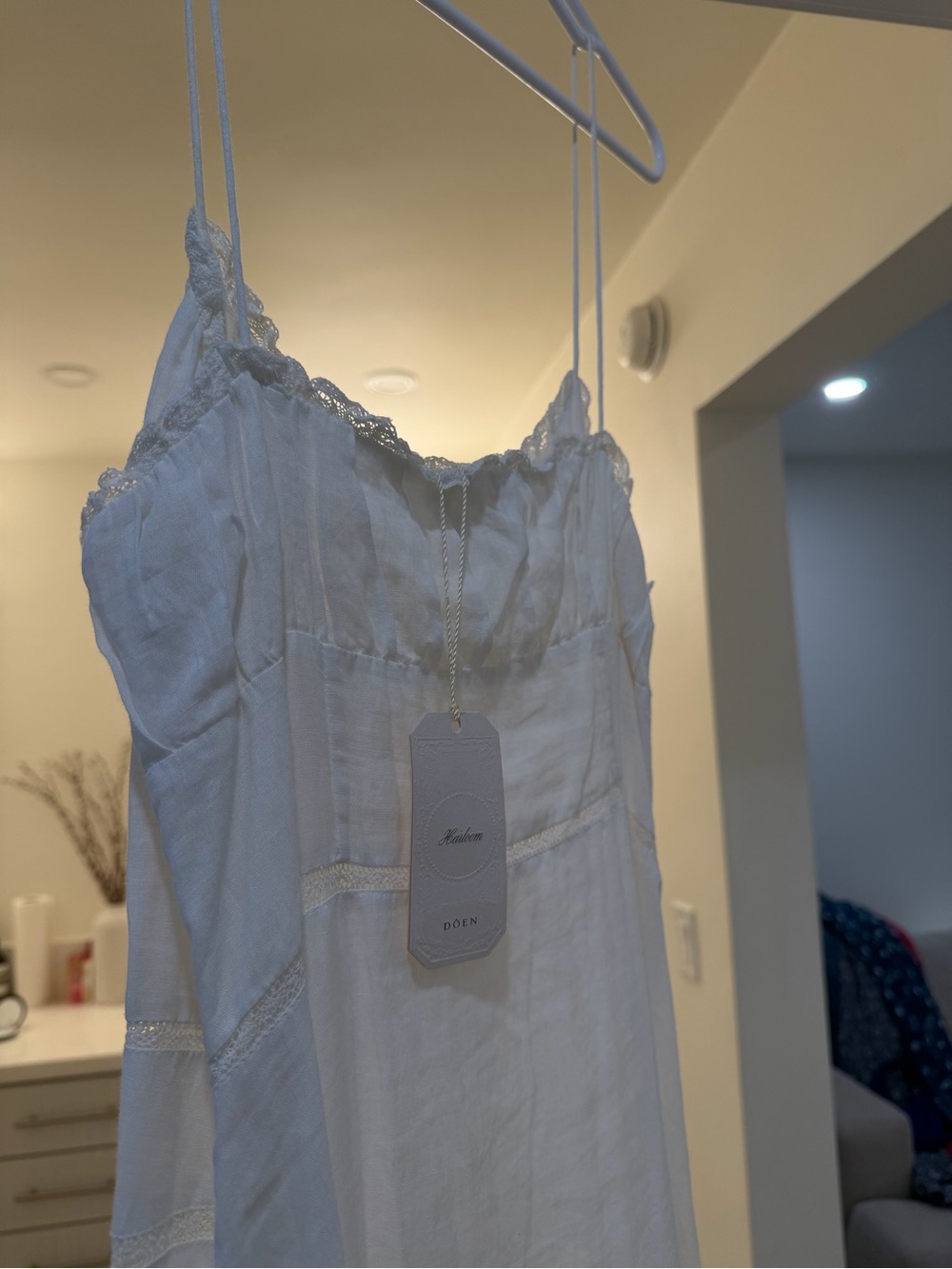 Doen Heirloom Sanna in Salt Cream Midi Cotton Slip Dress with Lace Hem - Picture 2 of 6